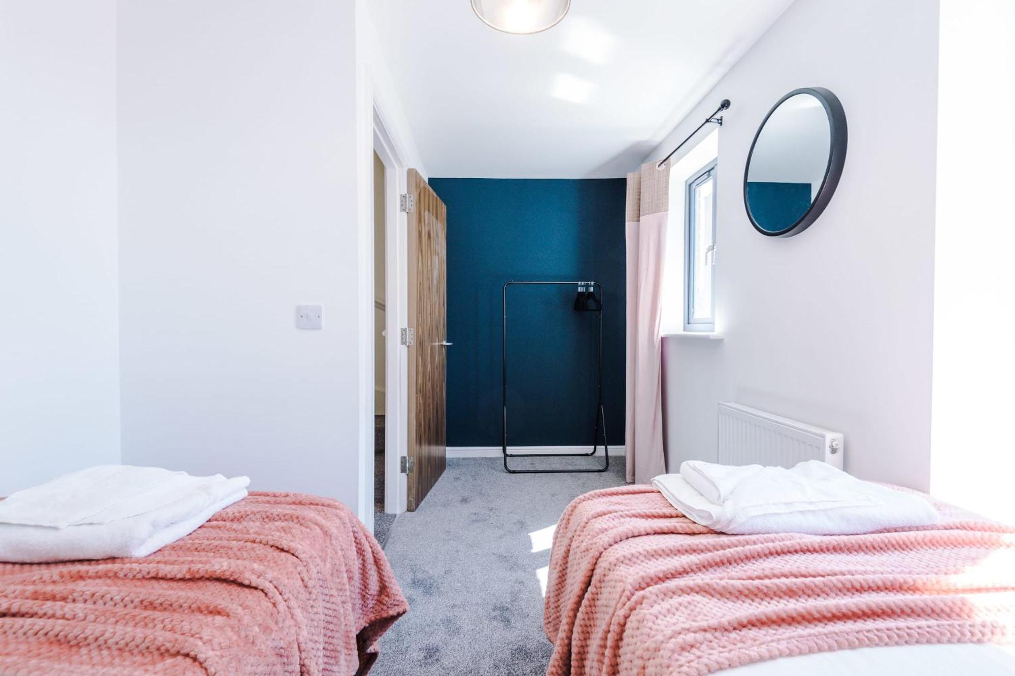 Villa Rest&Recharge At Waterway House Mánchester Exterior foto